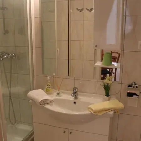 In With Air Conditioning, Wifi Washing Machine 4246-2 Apartment Dubrovnik